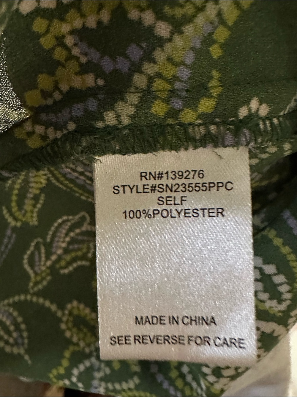 Green Paisley Sleeveless Blouse | Medium - Picture 9 of 9